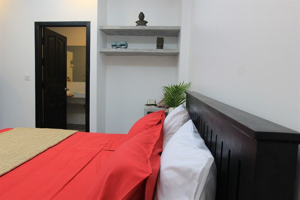 Ashia Hotel & Lounge 시엠리아프 외부 사진