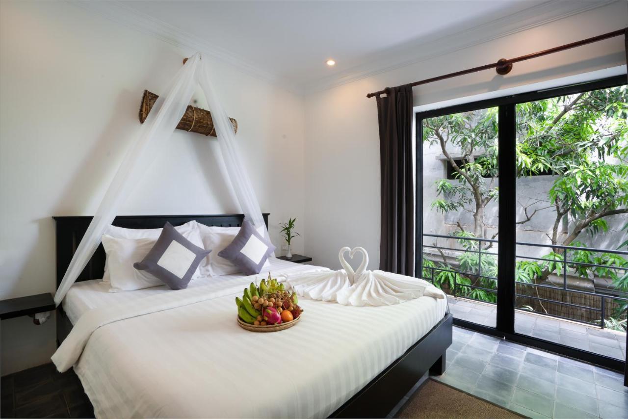 Ashia Hotel & Lounge 시엠리아프 외부 사진